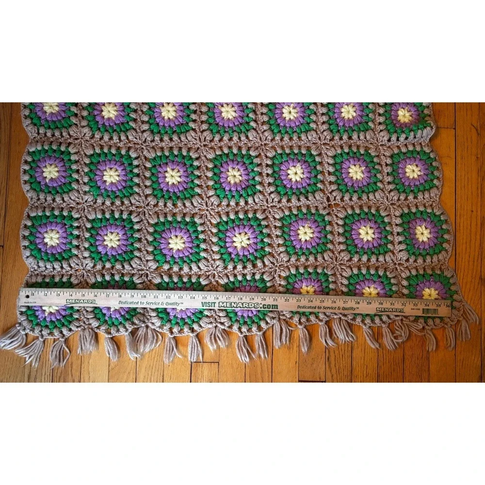 Handmade Crocheted Granny Square Colorful Flower Knit Afghan‎ Vintage Blanket
